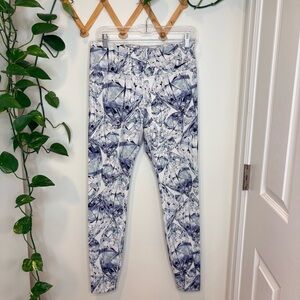 NIKE Women's Dri-FIT Power Pocket Lux Diamonds Leggings